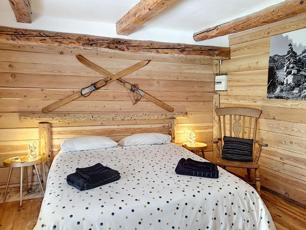 La Maison Basse Saint-Dalmas-le-Selvage Esterno foto