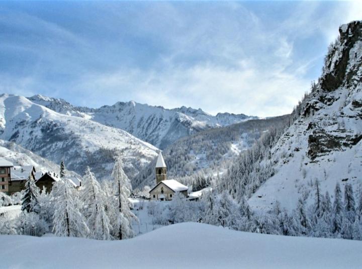 La Maison Basse Saint-Dalmas-le-Selvage Esterno foto