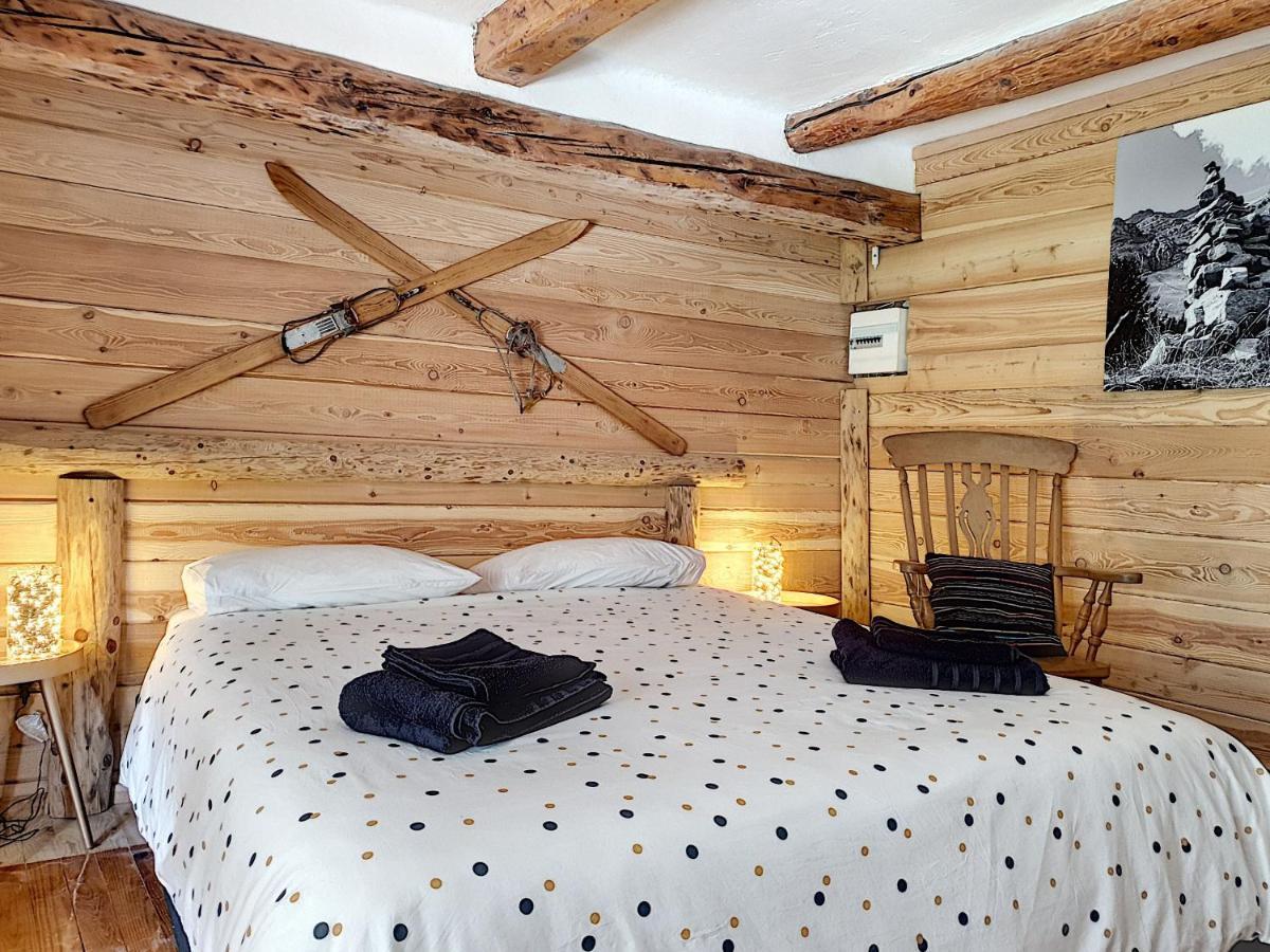 La Maison Basse Saint-Dalmas-le-Selvage Esterno foto